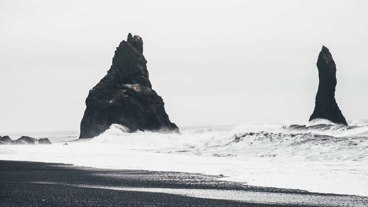 consumer health spending demand shifts - Warm Insight Health analysis