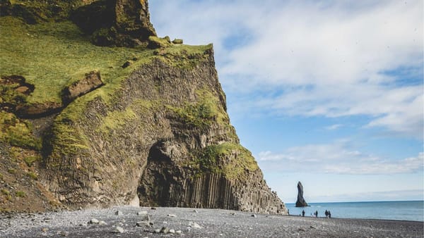 US manufacturing data and tariffs outlook - Warm Insight Energy analysis