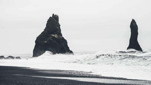 consumer health spending demand shifts - Warm Insight Health analysis